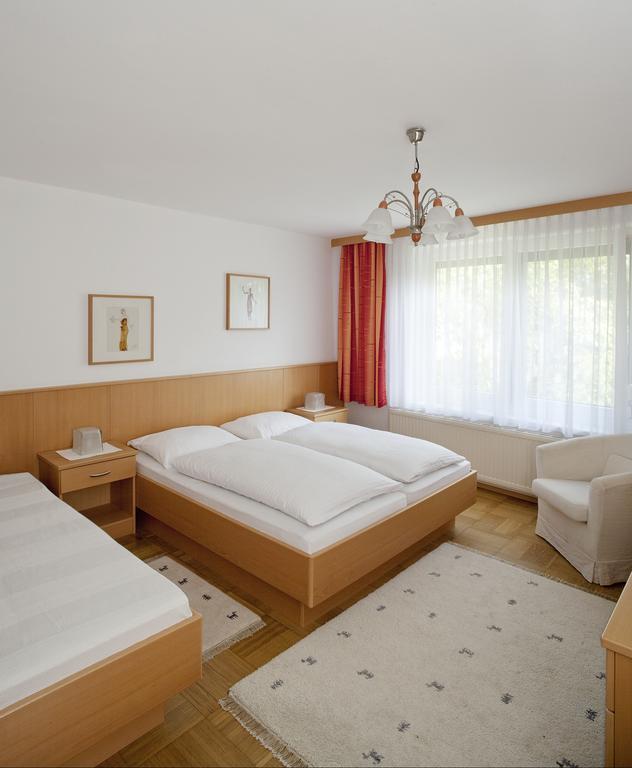 Gasthof-Pension Weisz-Artner Frauenkirchen Ruang foto